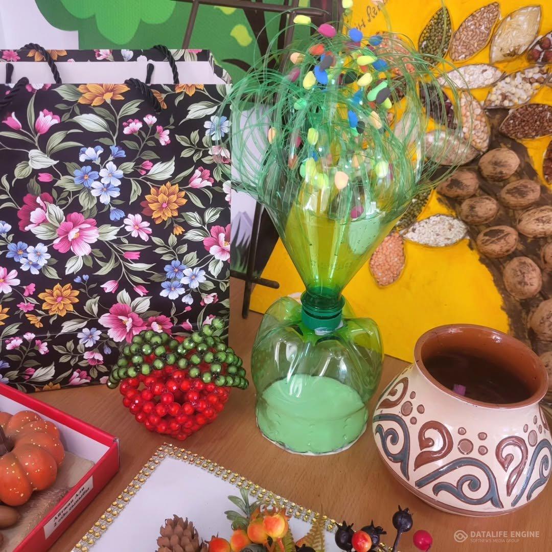 Еңбегі адал жас өрен" жобасы бойынша бастауыш сынып оқушыларының «Күзгі береке» атты қолөнер көрмесі.