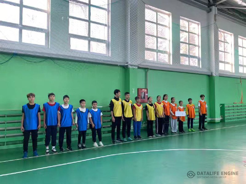 Қазақстан Республикасының Тәуелсіздігінің 34 жылдығына орай мектеп сыныптар арасында " Тәуелсіздік ұландары"атты  эстафета жарыс өтті.  Барыс тобы 107