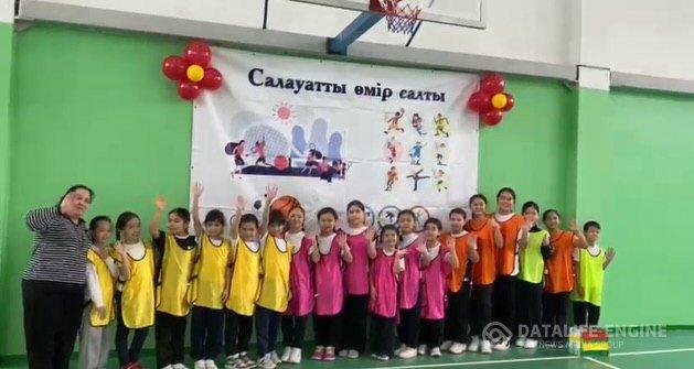 Салауатты өмір салты 3-5 сынып арасында эстафеталық жарыс  Тұлпар және Қыран тобы  Тұлпар тобы  жен  женіске жеті 67 /69 упай Ахмедова Р А